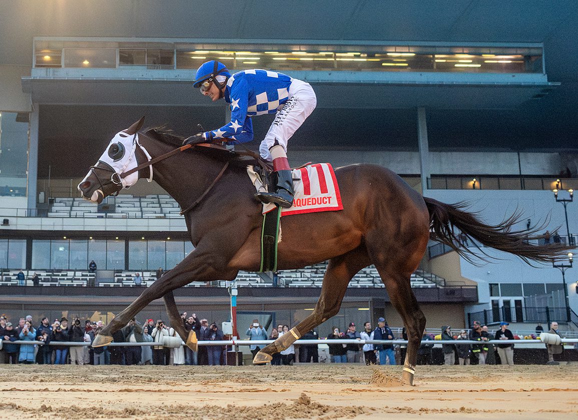 Hoist The Gold Tops Mineshaft 12 In the Cigar Mile